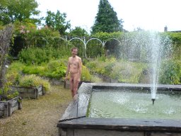 me by fountain